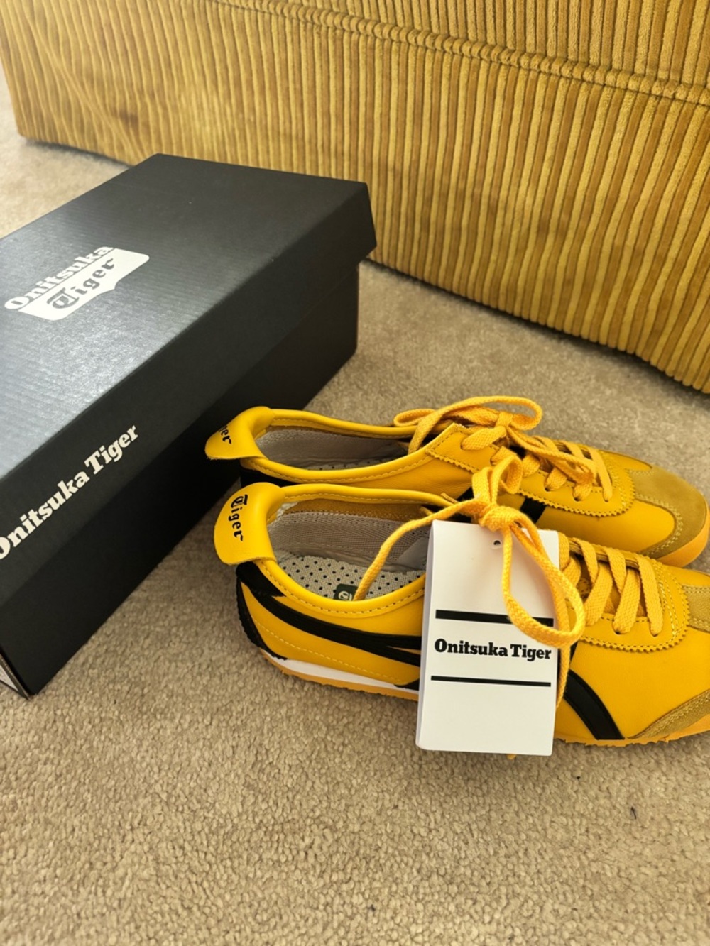 Onitsuka Tiger Black & Yellow Mexico 66 Kill Bill Brand New